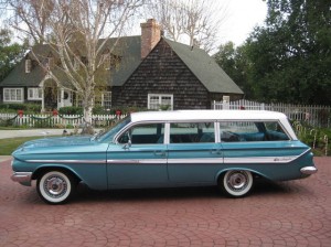 1961_impala_wagon_2